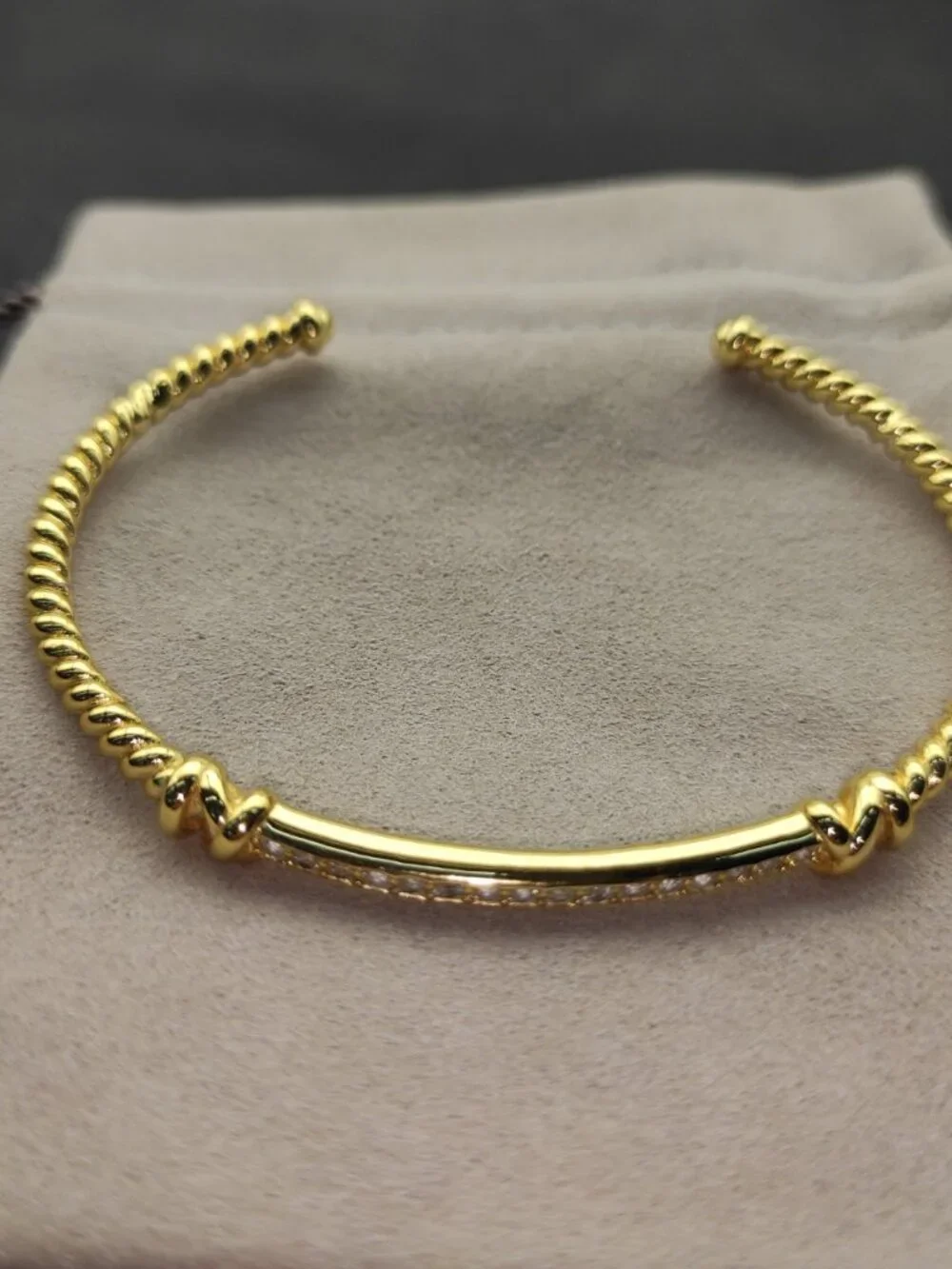 😗David Yurman😗 3MM bracelet with diamond